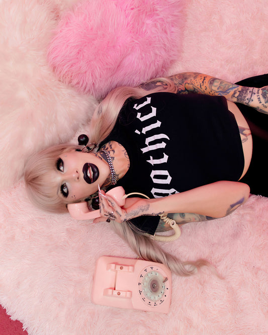 GOTHICC CROPPED TEE